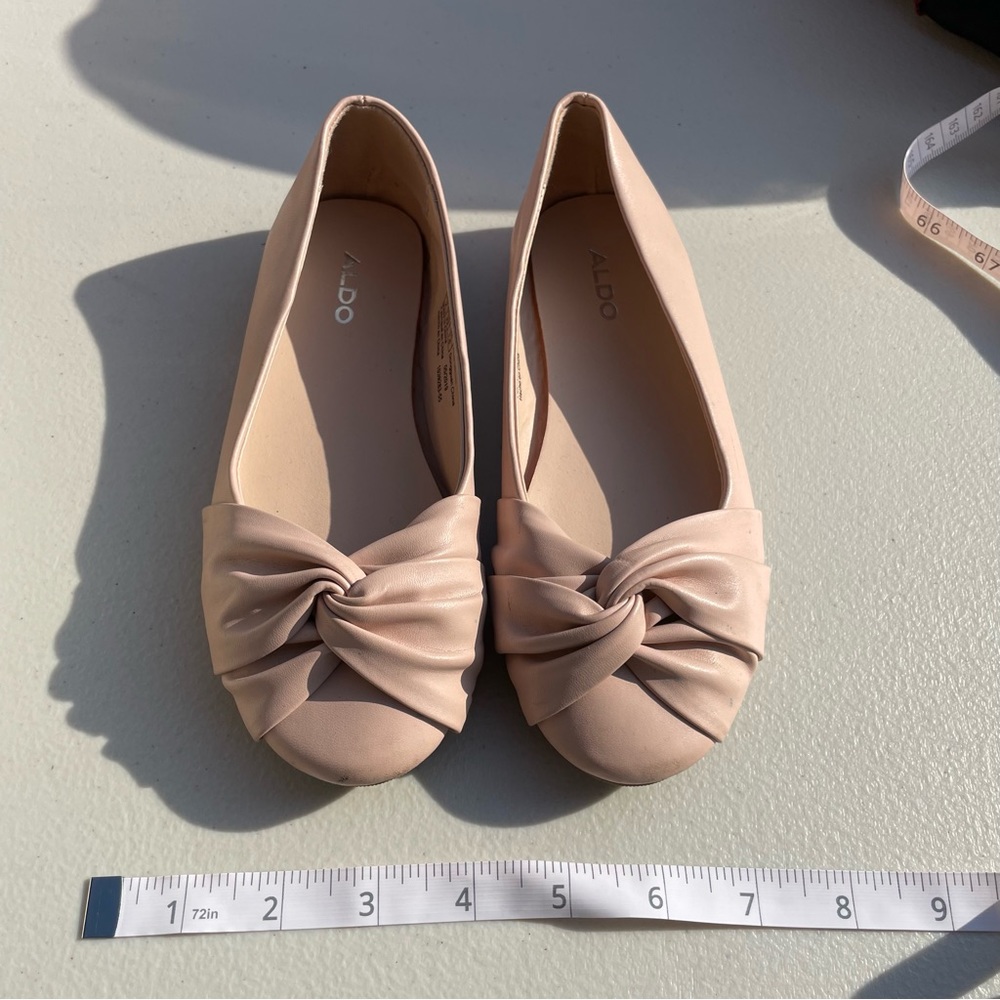 ALDO Girl’s Flats Size 2 Neutral Beige